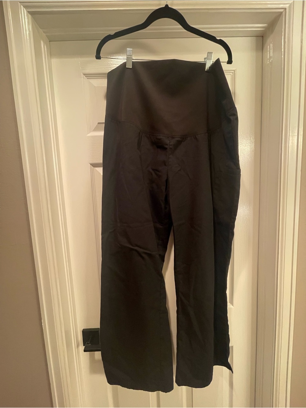 High-Rise Wide Leg Maternity Scrubs - Black
